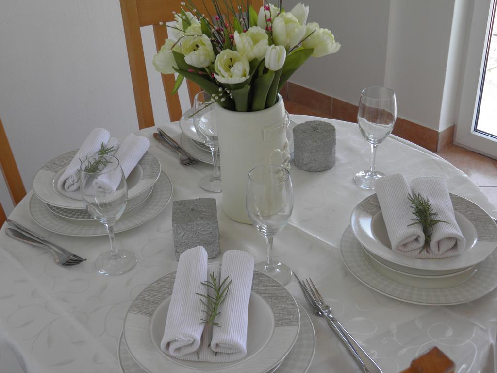 Apartment Adria Trogir Buitenkant foto