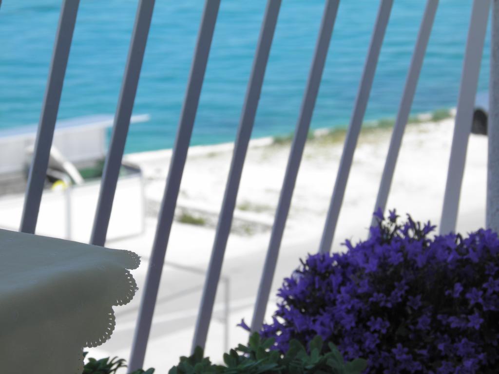 Apartment Adria Trogir Buitenkant foto