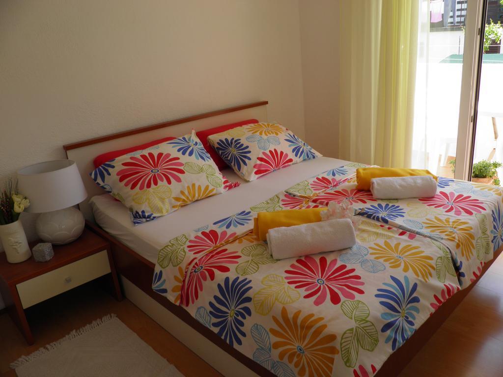 Apartment Adria Trogir Buitenkant foto