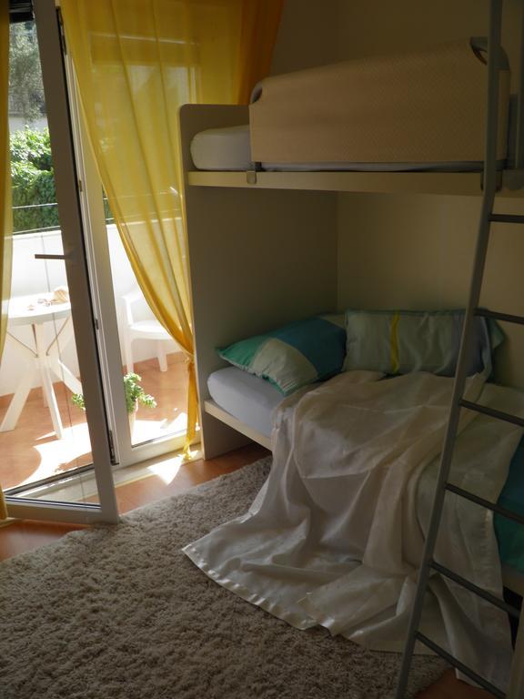 Apartment Adria Trogir Buitenkant foto