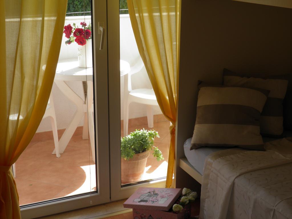 Apartment Adria Trogir Buitenkant foto